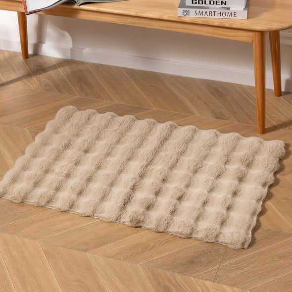 White Bubble Faux Fabbit Fur Rug